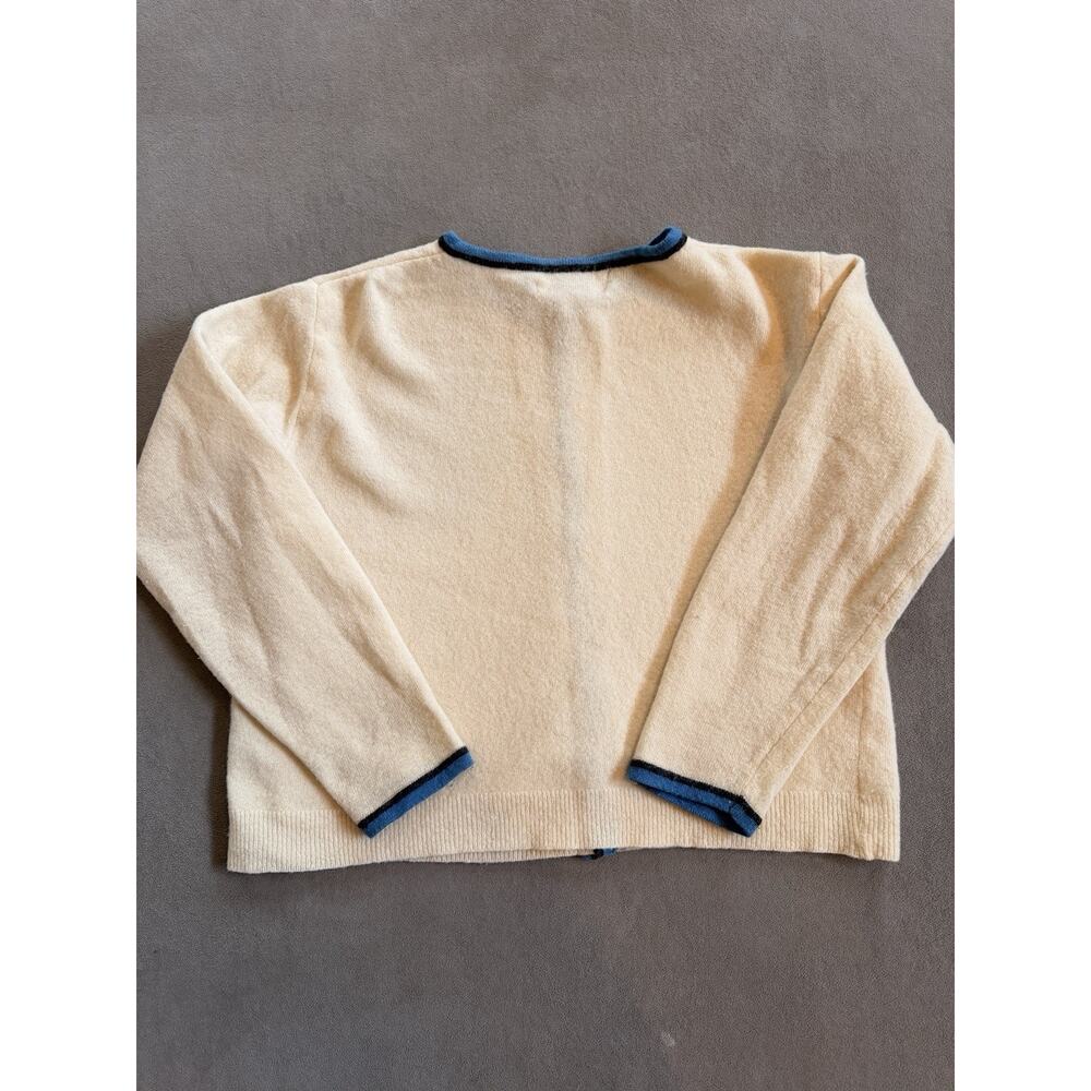 Women's VTG Free People Early 90’s 100% Lambs Wool Cardigan With Pearly Buttons - Picture 8 of 8